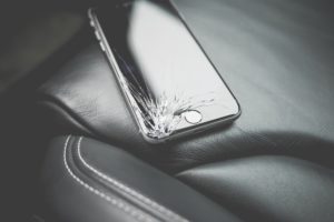 Sostituire il display dell’iPhone non invaliderà più la garanzia